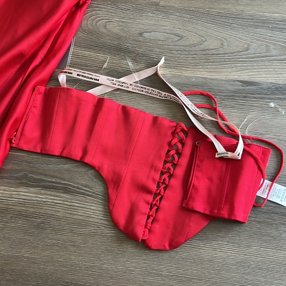 NWT House of CB SALMA RED ROSE SATIN SLIP DRESS - Picture 8 of 13